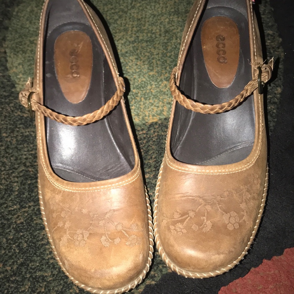 Ecco Maryjane Shoe